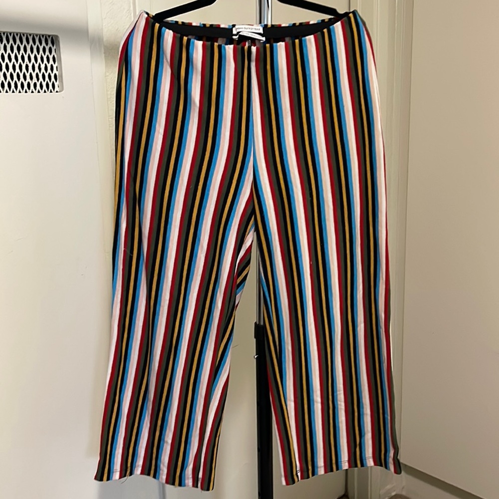 wide leg capris